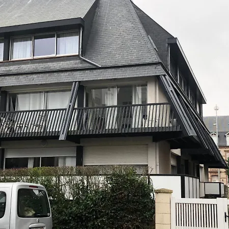Au Nom Du Zen 3 Pieces Avec Terrasse Coeur Apartment Deauville