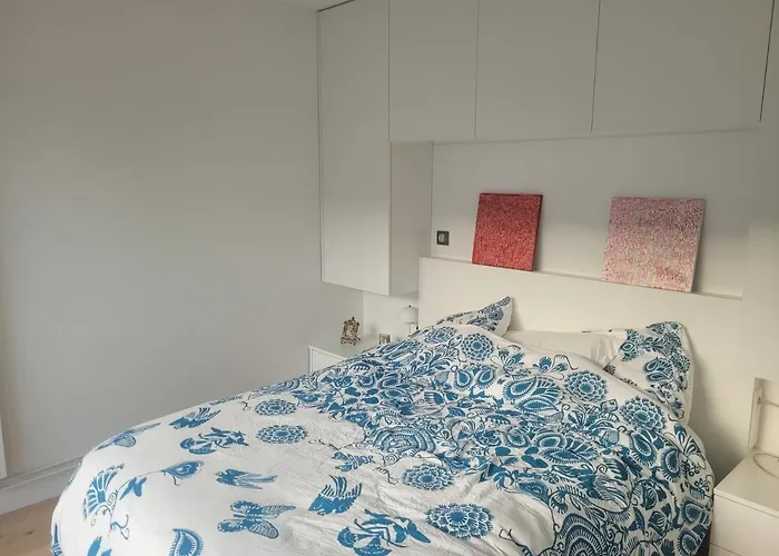 Au Nom Du Zen 3 Pieces Avec Terrasse Coeur דירה דוביל